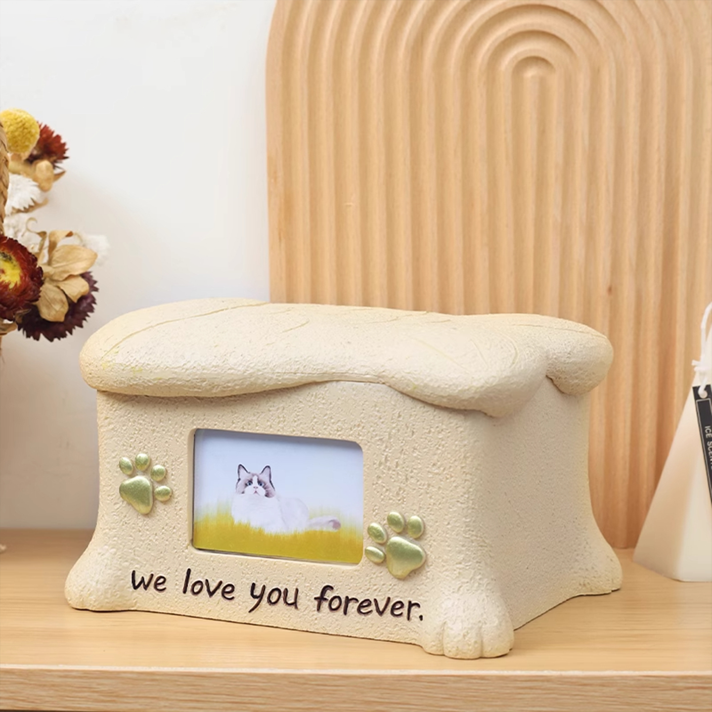 Pet Memorial Urn with Photo Frame